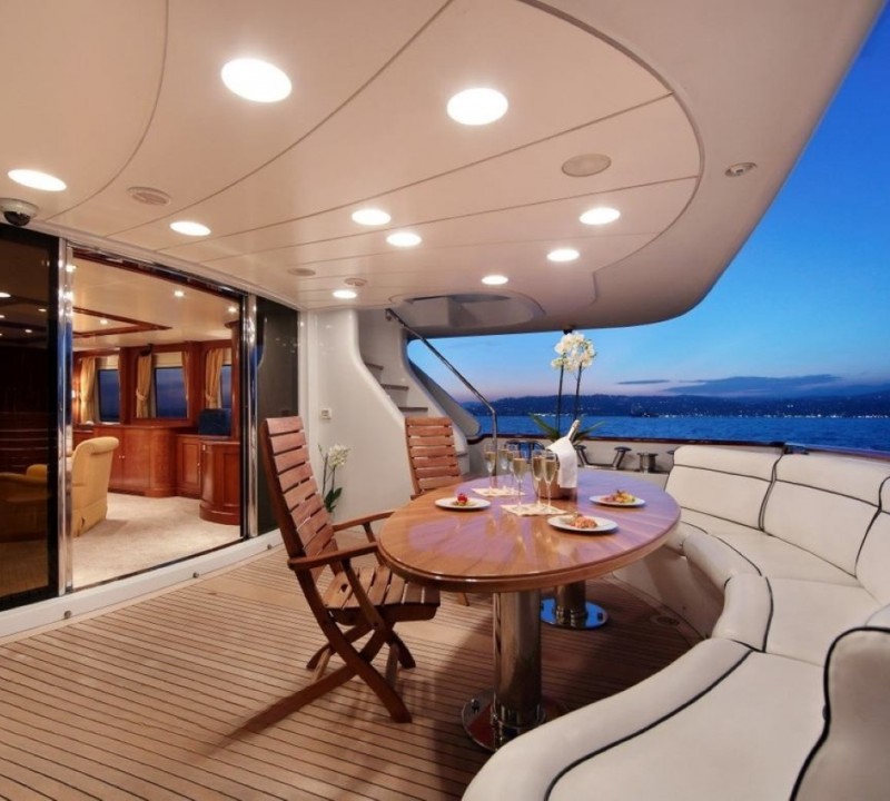 Exterior Dining Area