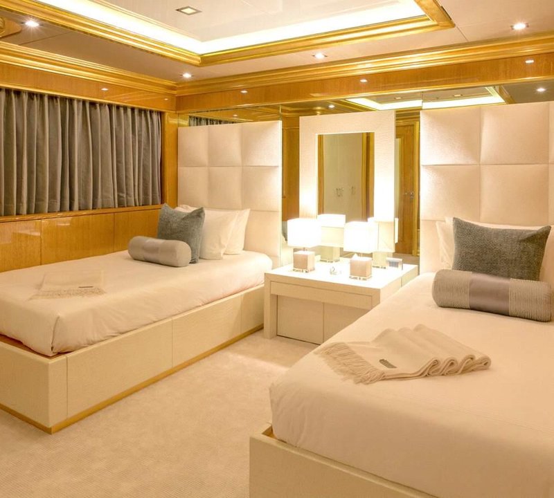 Twin Cabin