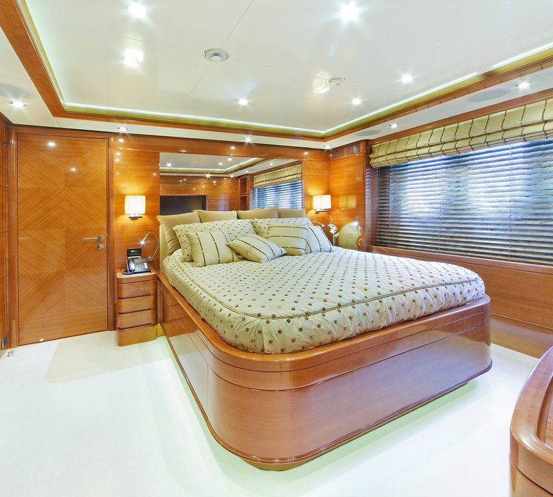 Double Cabin