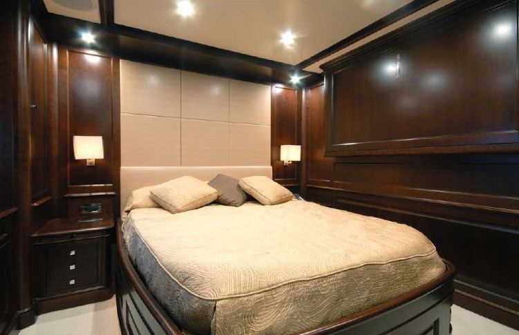 Benetti 122 Motor yacht -  Double Cabin
