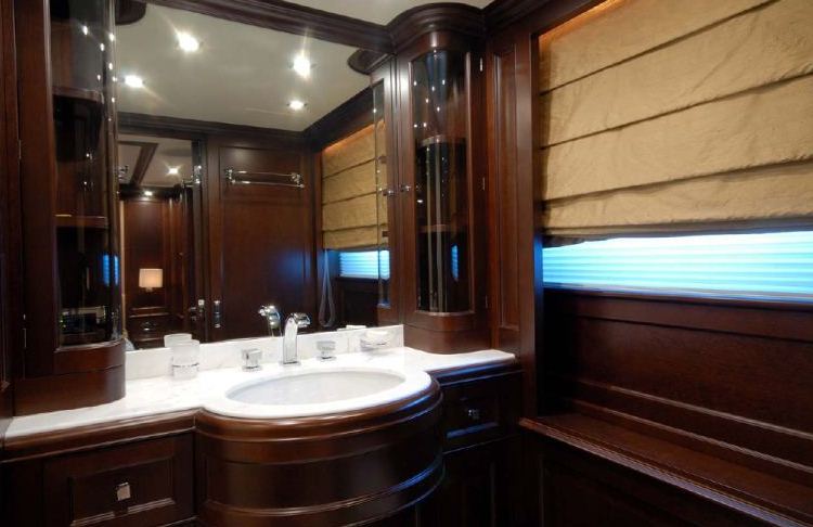 Benetti 122 Motor yacht -  Ensuite