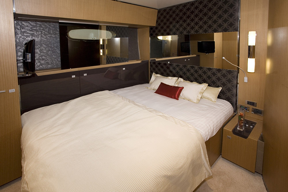 CABIN - DOUBLE CABIN