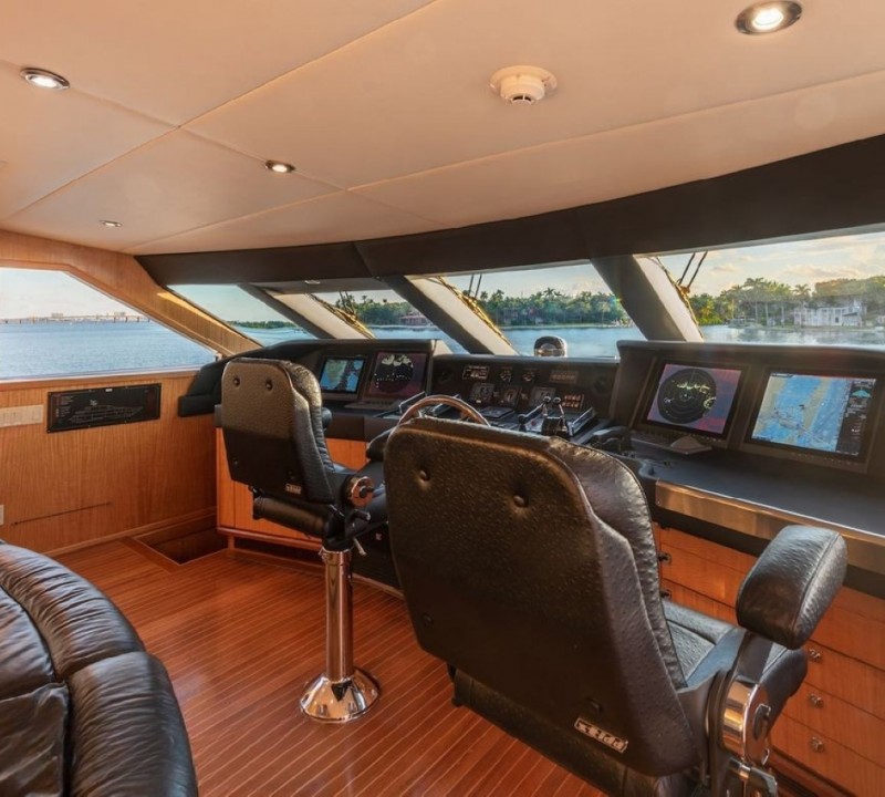 Captain's Cabin