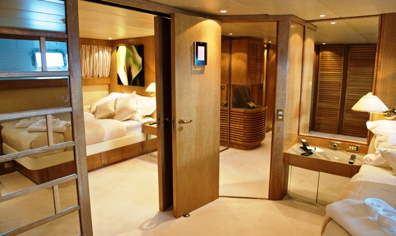 DANGLETERRE II Cabin