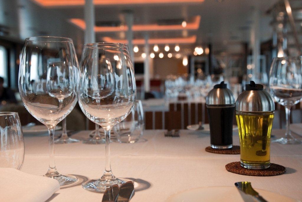 DINE