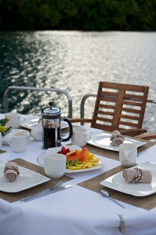 Dining Experince Onboard
