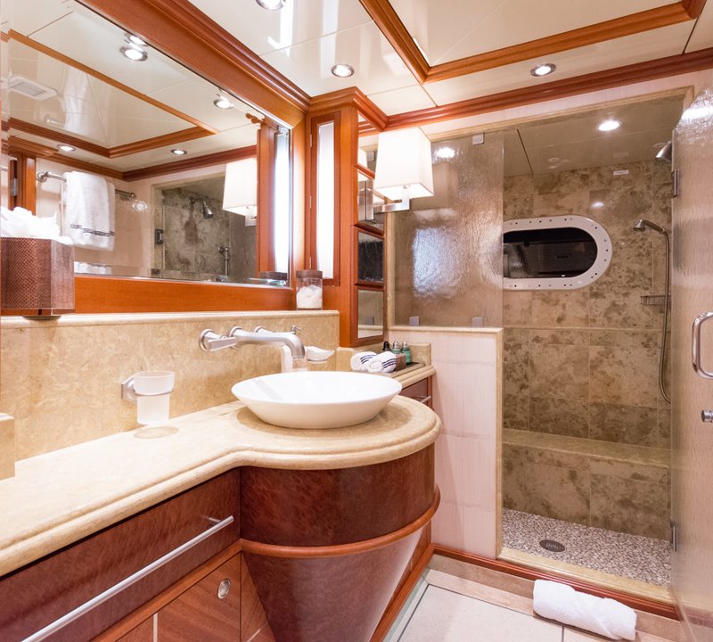 Double Cabin