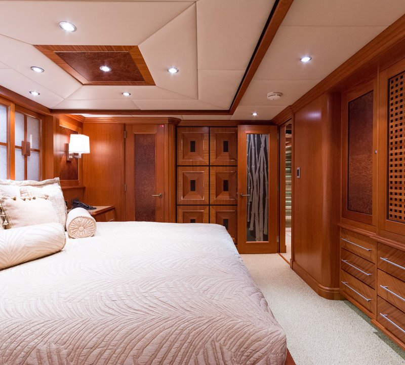 Double Cabin