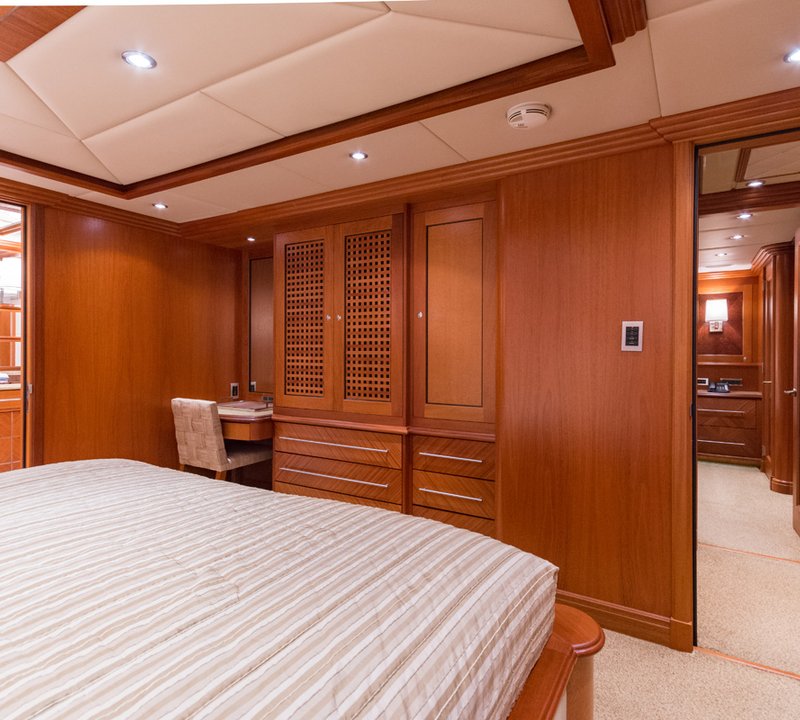 Double Cabin