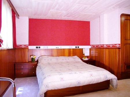 Double Cabin Onboard