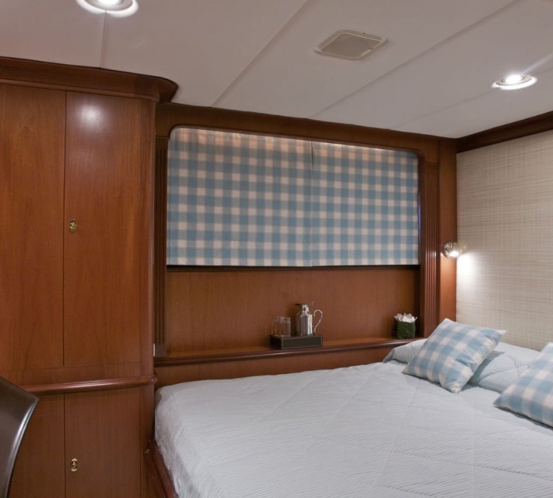 Double Cabin