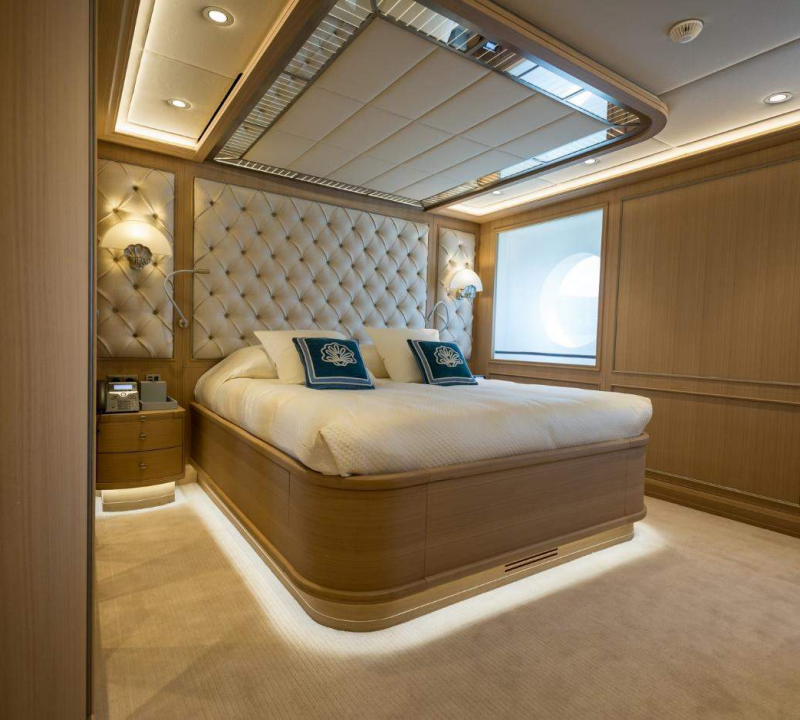 Double Cabin