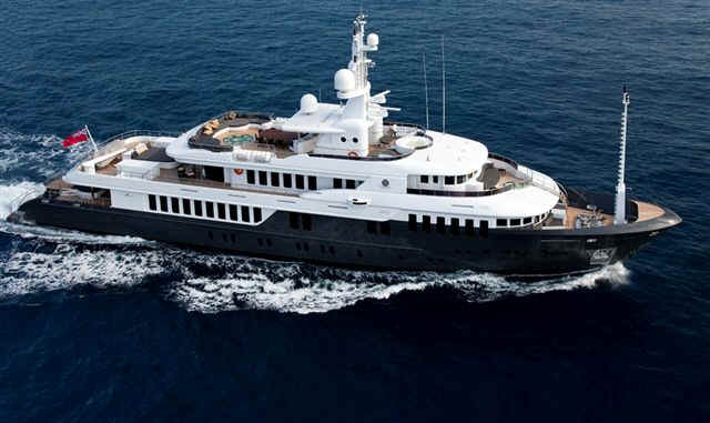 Exterior 4