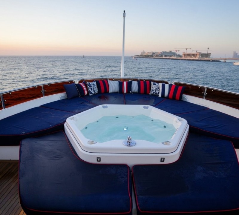 Exterior Subathing Area