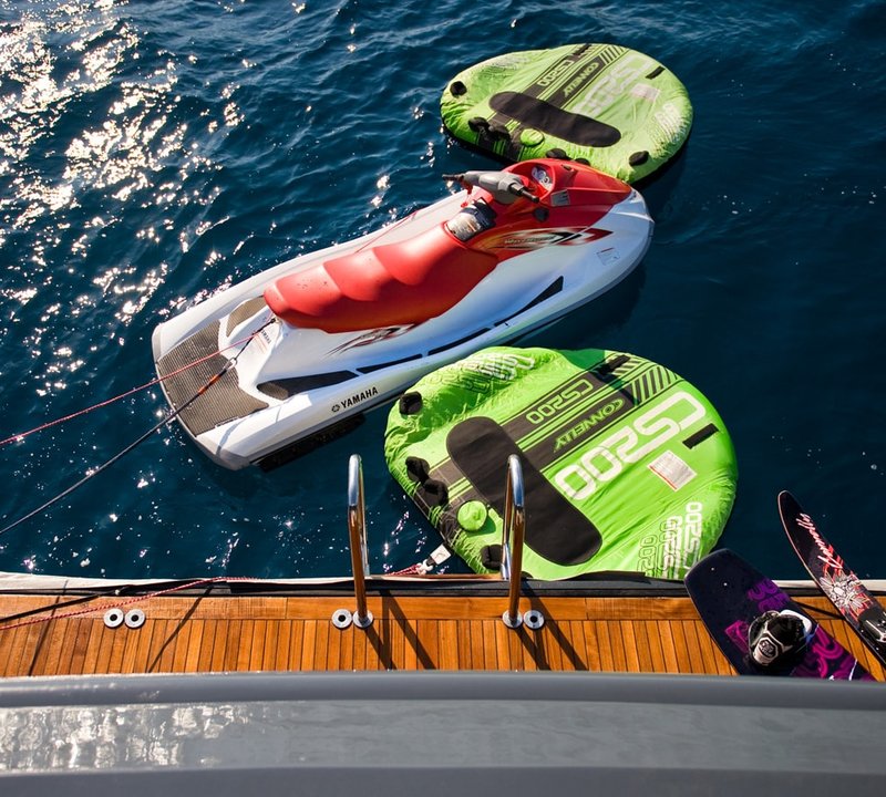 Fantastic Selection Of Water Toys