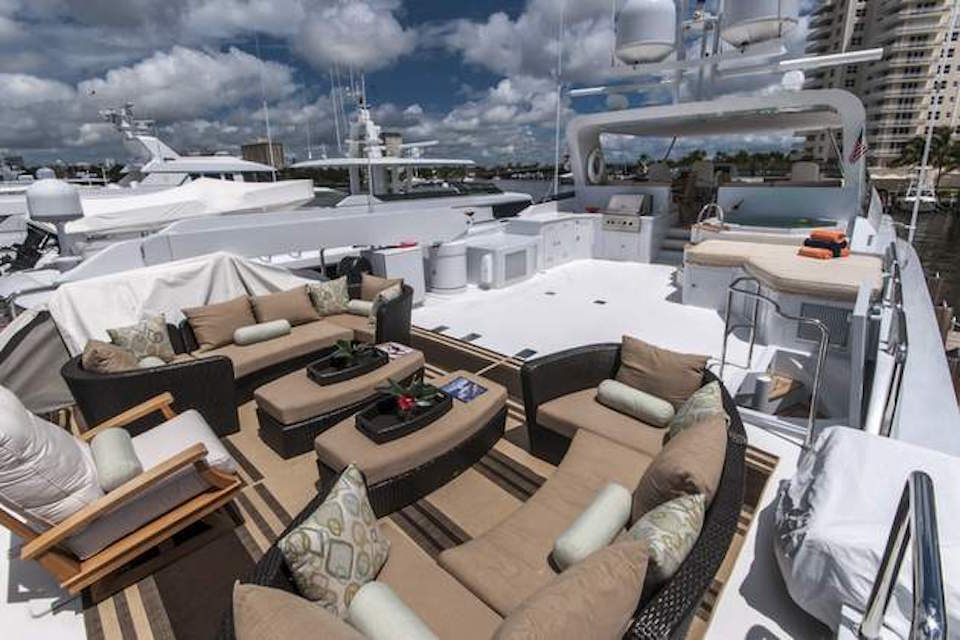 Fly Deck