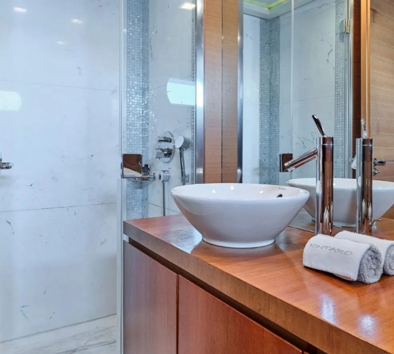 Twin Ensuite