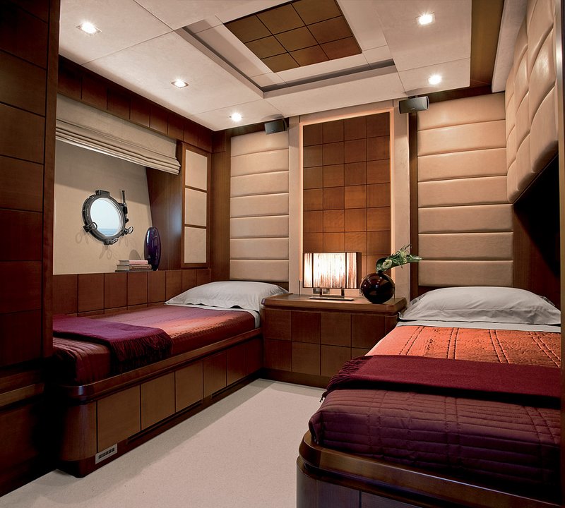 GUEST TWIN CABIN