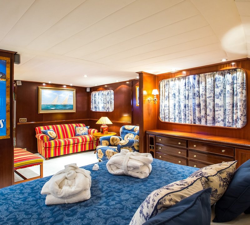 Guest Cabin