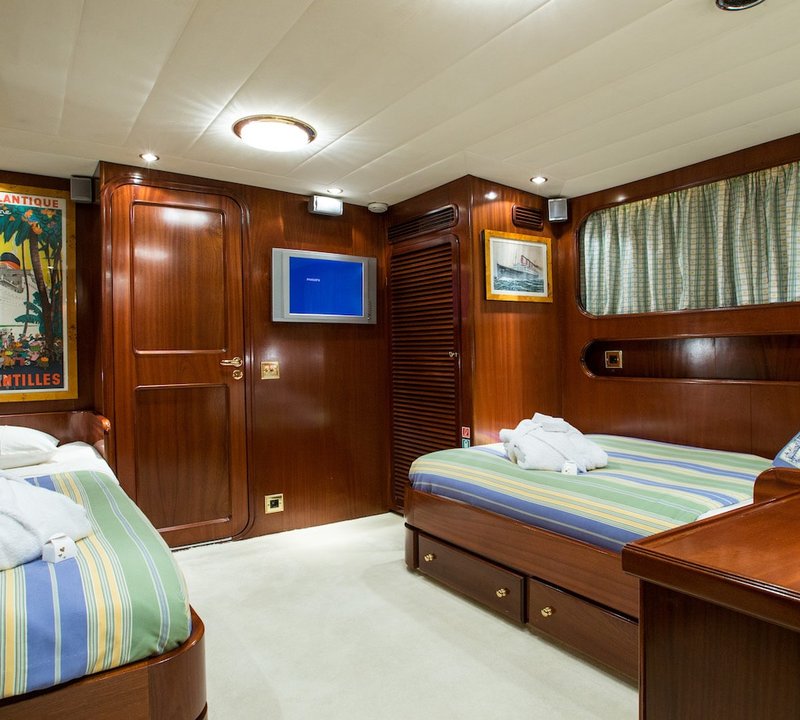 Guest Cabin