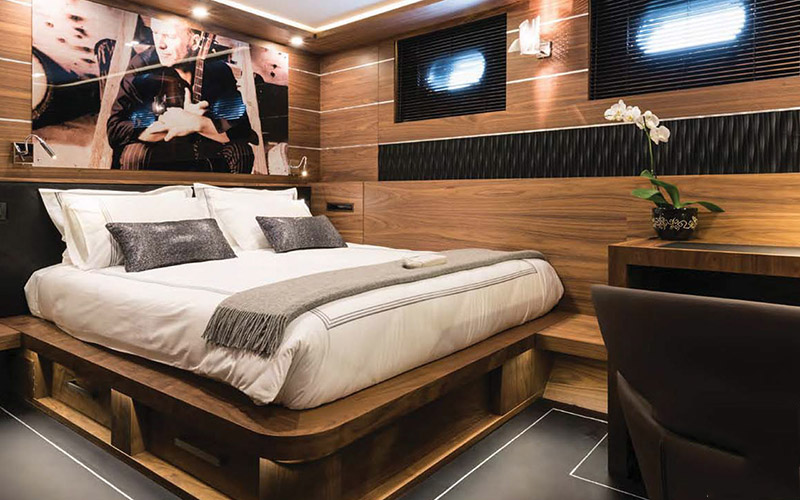 Guest Cabin