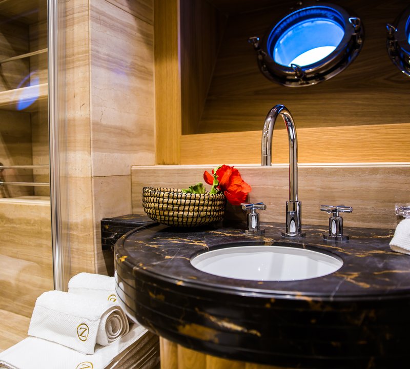 Guest Ensuite Sink