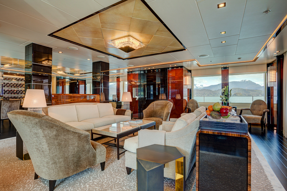 Icon Motor Yacht PARTY GIRL - Main salon