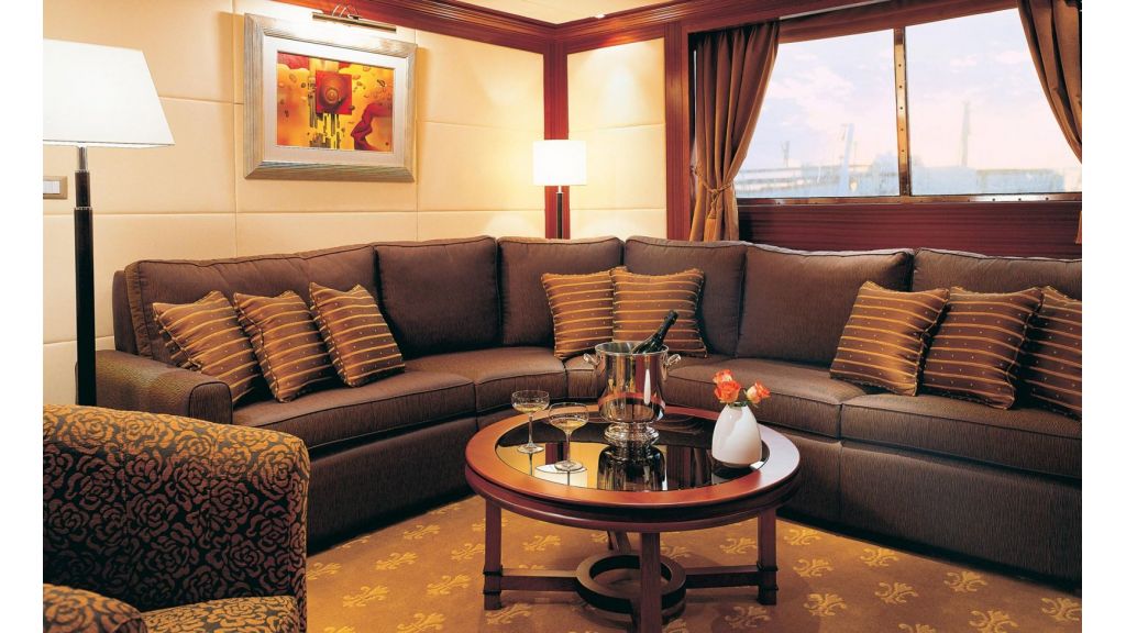 Interior  00021
