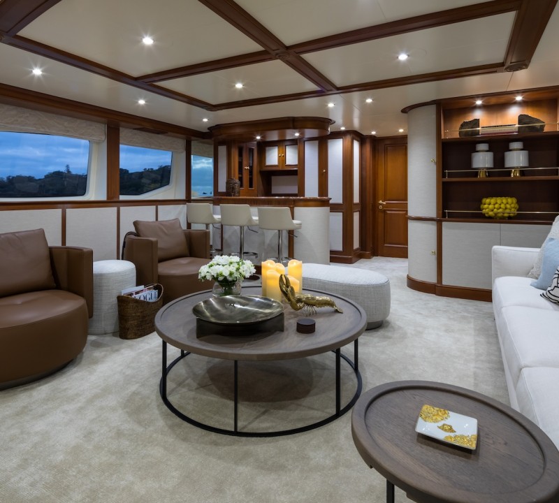 Interior Saloon - Photo Jeff Brown