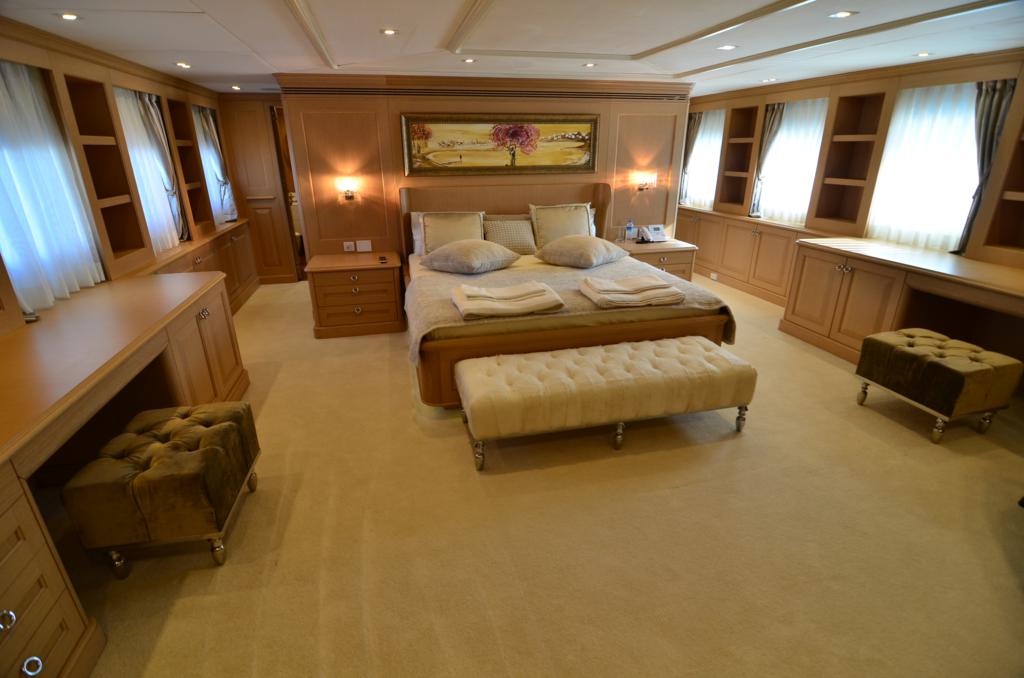 LADY KATERINA -  Master Cabin