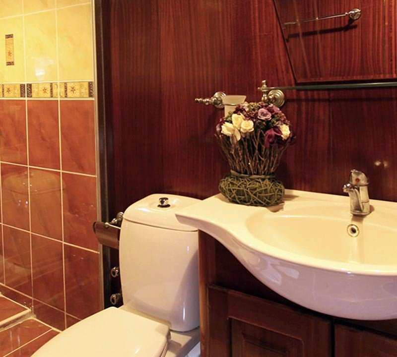 Ensuite Bathroom