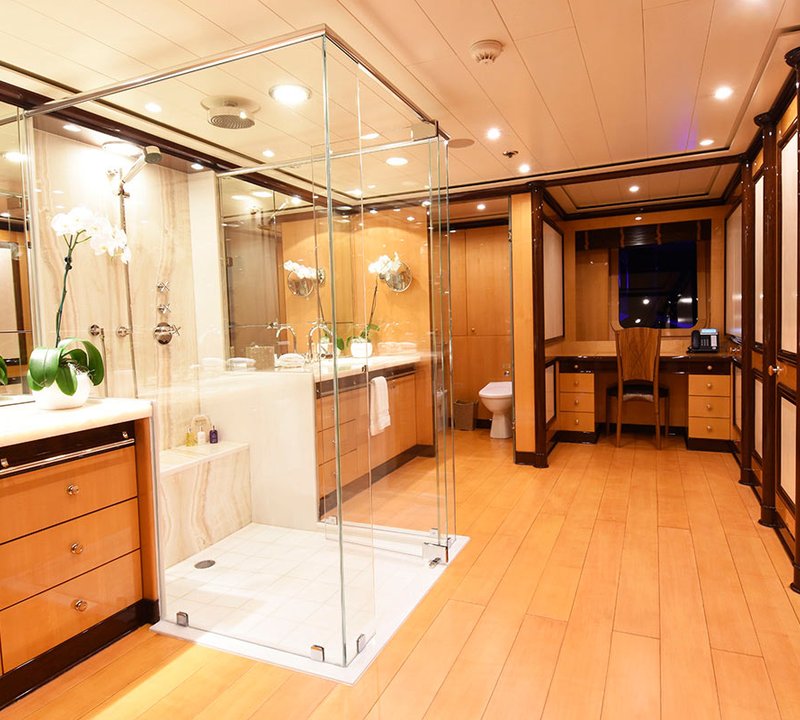 Guest Cabin
