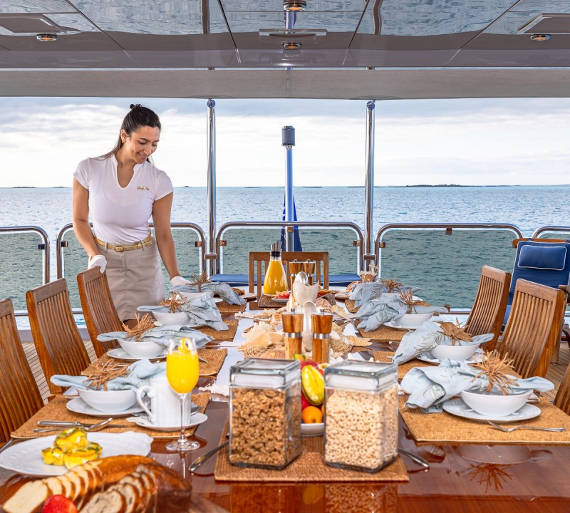 Al Fresco Breakfast Set Up
