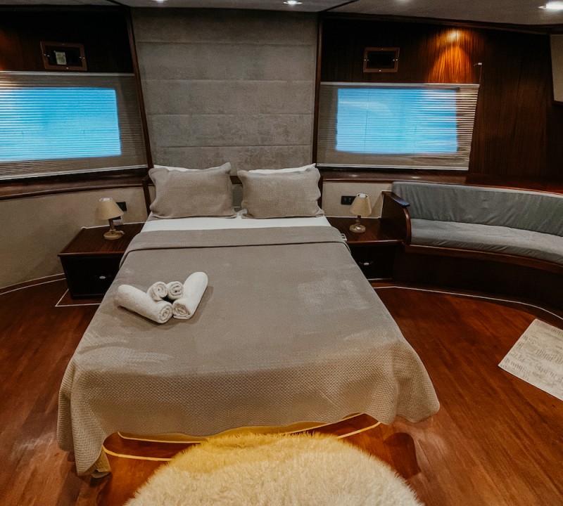Luxury Accommodation Fo Guests