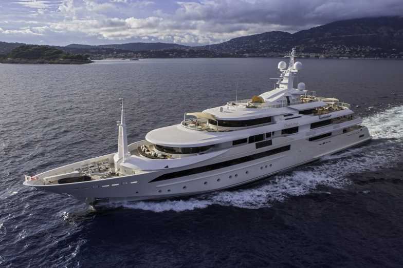 Luxury motor yacht Chopi Chopi by CRN