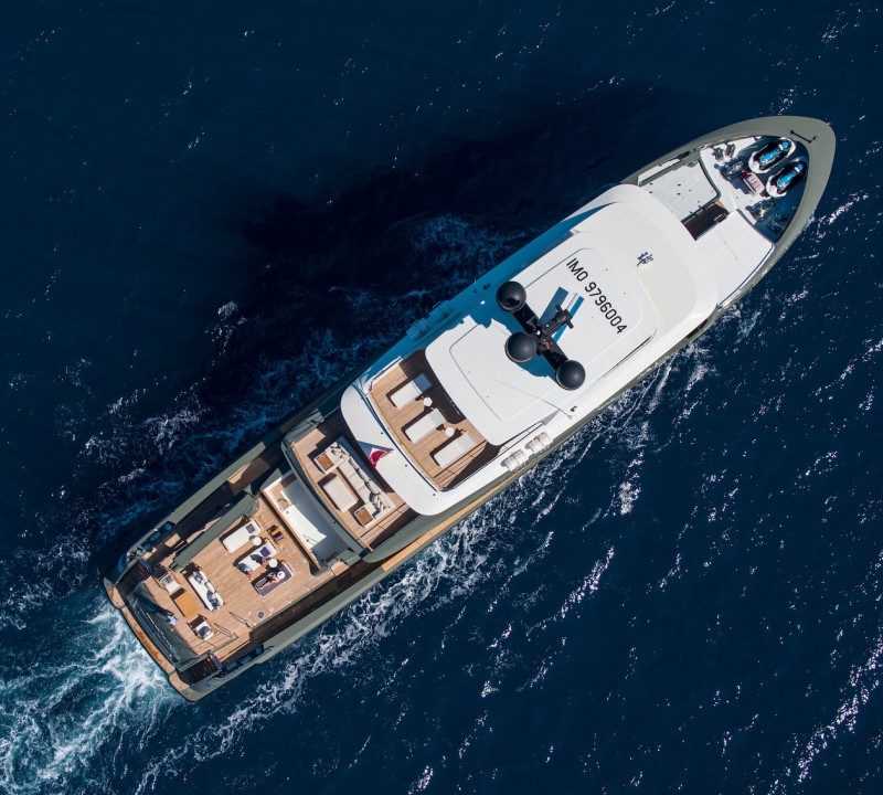 Luxury Yacht MOKA © YachtShot