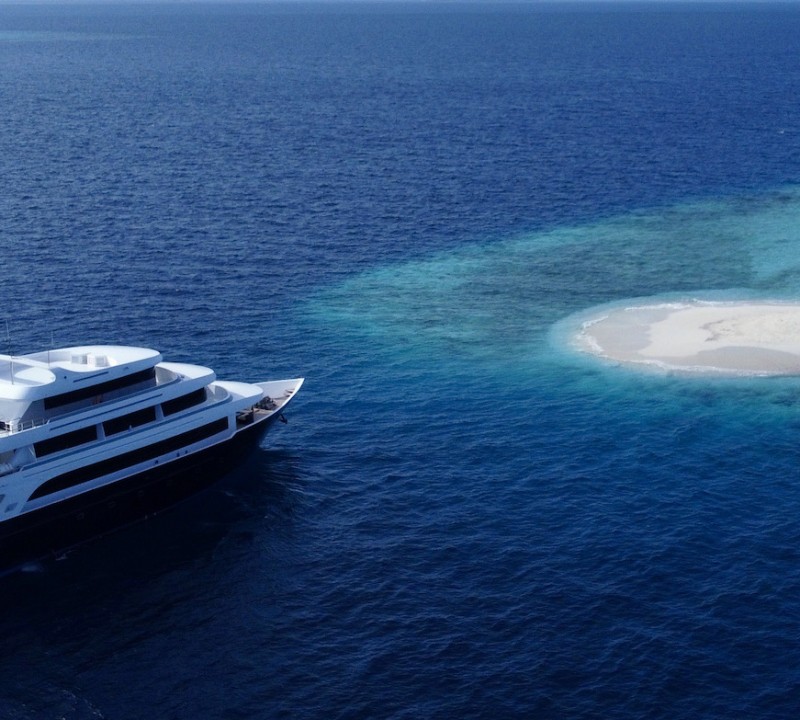 Luxury Yacht SAFIRA