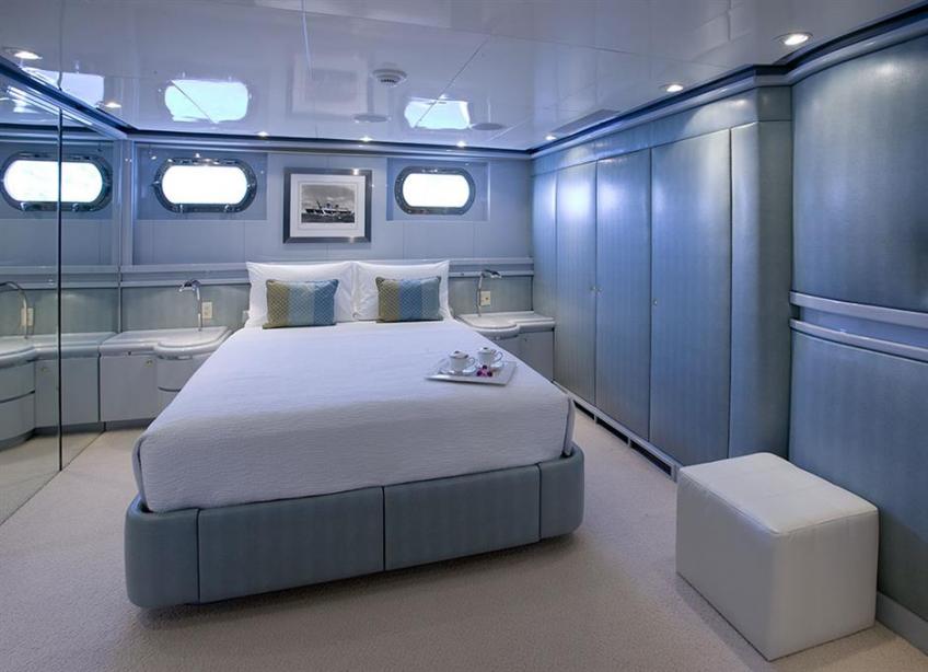 Double Guest Cabin