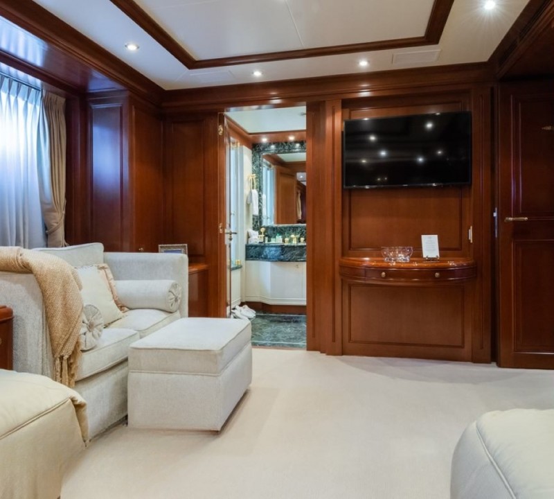 Cabin With Double Bed