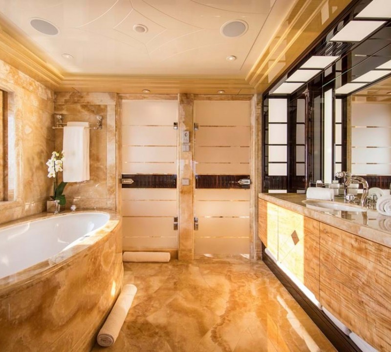 Ensuite