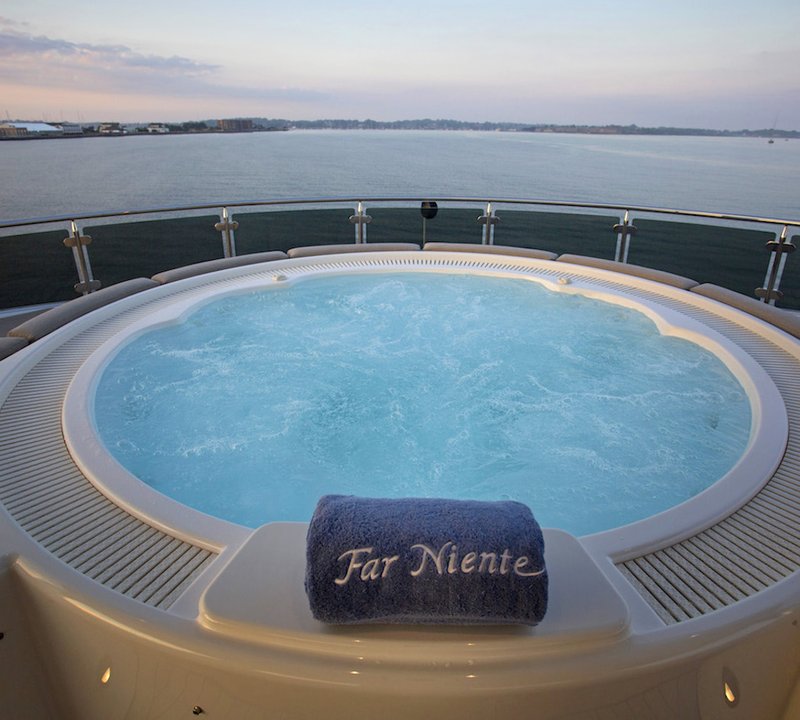 Jacuzzi