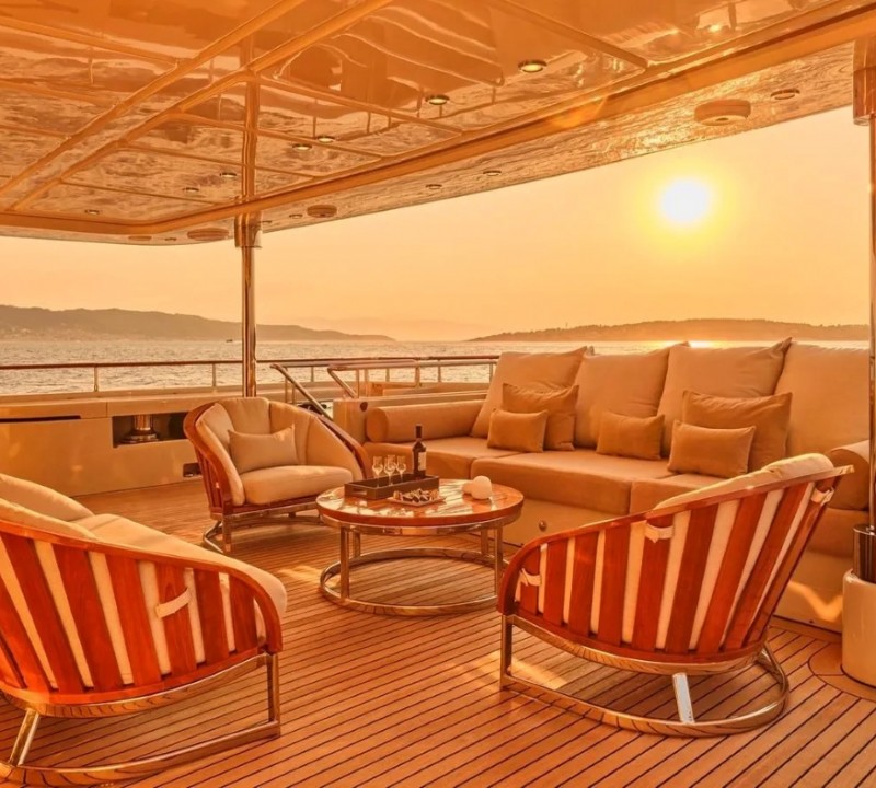 Exterior Relaxation Area