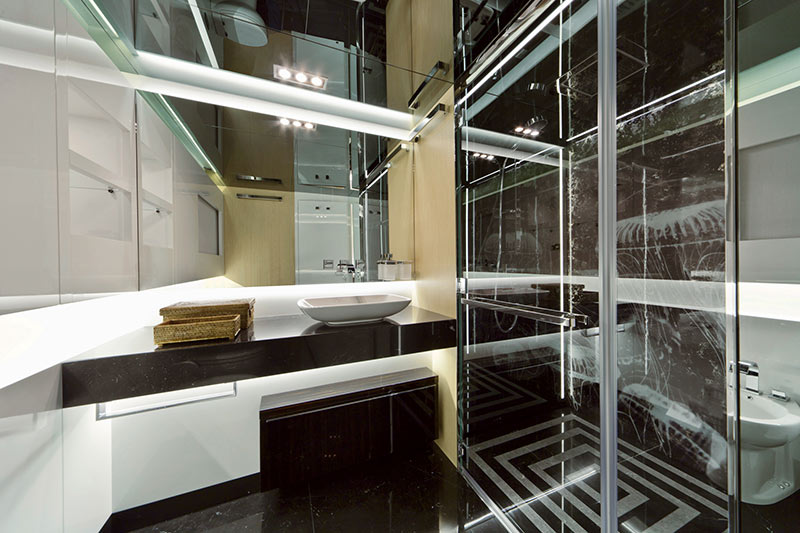 Ensuite