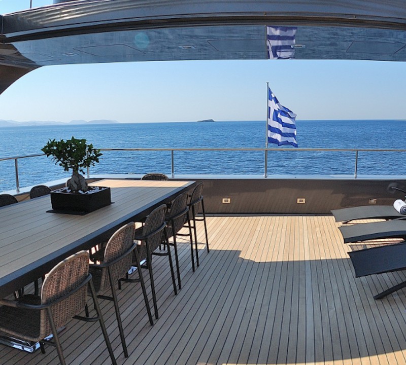 Sundeck