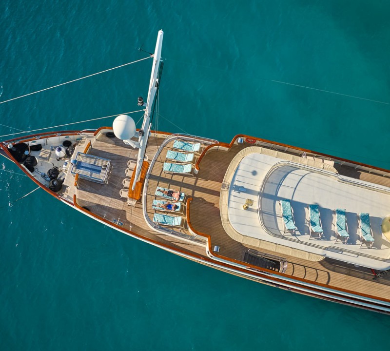 Bow Aerial