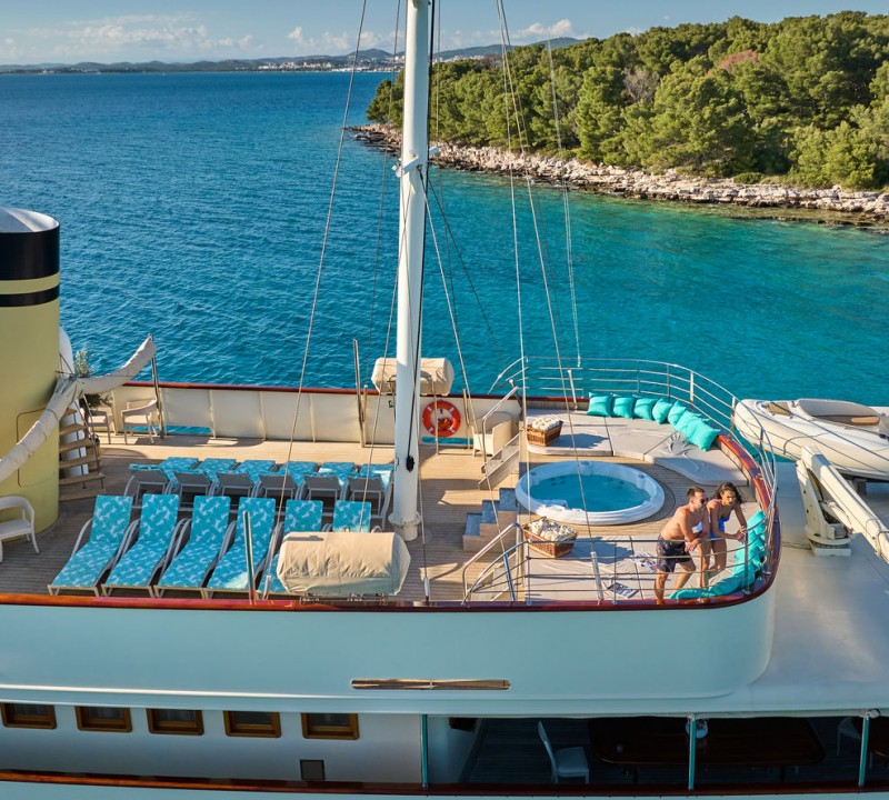 Sun Deck Close Up