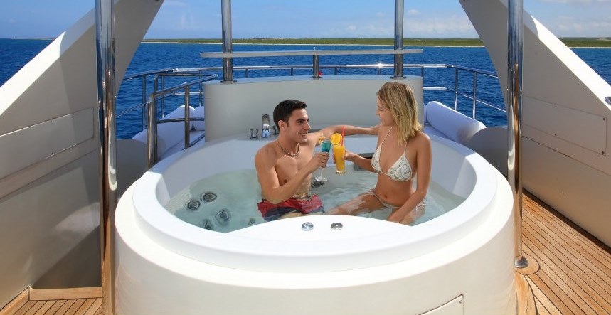 MY DREAM - Sundeck Jacuzzi