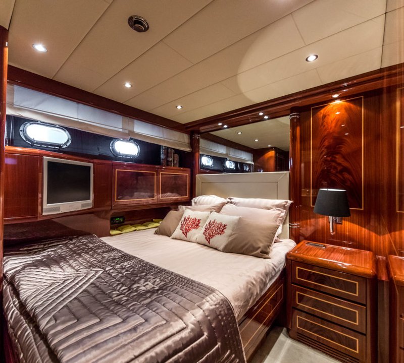 Double Cabin