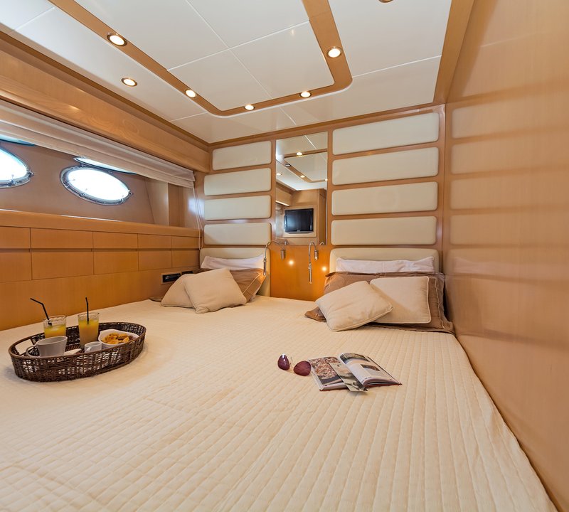 Double Cabin