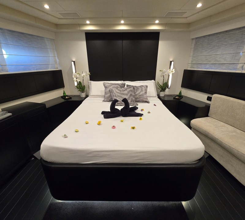 Double Cabin